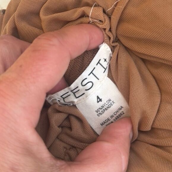 Festi Stretch Mesh Ruched Front Scoop Neck Top
 Size 4 4X - Picture 4 of 4